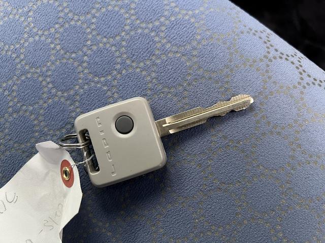 アルトラパン Ｌ　専用メモリーナビ！フルセグＴＶ！ＤＶＤ再生！Ｂｌｕｅ　ｔｏｏｔｈ！１３インチホワイトアルミホイール！電動格納ミラー！キーレス！（63枚目）