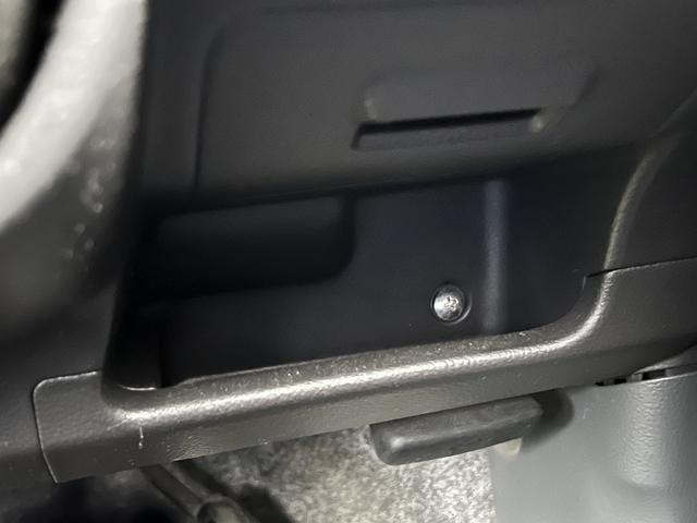 アルトラパン Ｌ　専用メモリーナビ！フルセグＴＶ！ＤＶＤ再生！Ｂｌｕｅ　ｔｏｏｔｈ！１３インチホワイトアルミホイール！電動格納ミラー！キーレス！（75枚目）