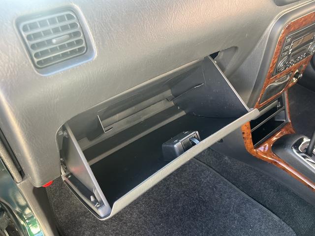 ミラジーノ１０００ Ｘ　走行８０００ＫＭ代☆純正オーディオ☆ウッドパネル☆ウッドコンピハンドル☆ミニライトスペシャル１４インチアルミホイール☆レザーシート☆フォグ☆メッキパーツ☆電格ミラー☆キーレスキー☆１０００ＣＣジーノ☆（47枚目）