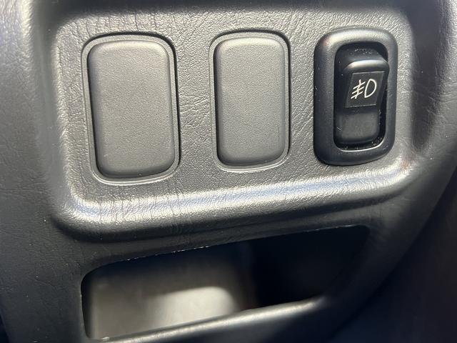 ミラジーノ１０００ Ｘ　走行８０００ＫＭ代☆純正オーディオ☆ウッドパネル☆ウッドコンピハンドル☆ミニライトスペシャル１４インチアルミホイール☆レザーシート☆フォグ☆メッキパーツ☆電格ミラー☆キーレスキー☆１０００ＣＣジーノ☆（69枚目）