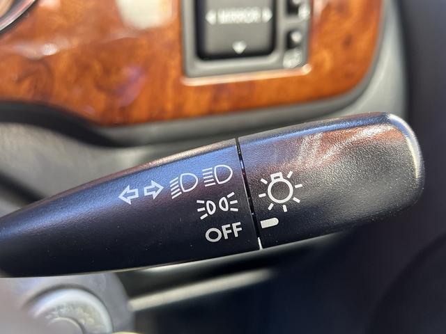 ミラジーノ１０００ Ｘ　走行８０００ＫＭ代☆純正オーディオ☆ウッドパネル☆ウッドコンピハンドル☆ミニライトスペシャル１４インチアルミホイール☆レザーシート☆フォグ☆メッキパーツ☆電格ミラー☆キーレスキー☆１０００ＣＣジーノ☆（71枚目）