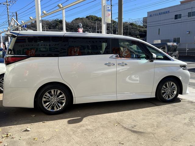 アルファードハイブリッド Z 4WD☆トヨタチームメイト☆アドバンスドパーク【リモート付】・ドライブ☆14インチDPO☆透視全方位カメラ☆HUD☆タッチトレーサーオペレーション☆デジタルインナーミラー☆13型後席モニター☆ドラレコ(5枚目)