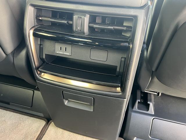 アルファードハイブリッド Z 4WD☆トヨタチームメイト☆アドバンスドパーク【リモート付】・ドライブ☆14インチDPO☆透視全方位カメラ☆HUD☆タッチトレーサーオペレーション☆デジタルインナーミラー☆13型後席モニター☆ドラレコ(52枚目)