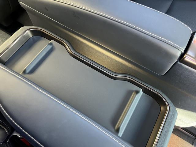 アルファードハイブリッド Z 4WD☆トヨタチームメイト☆アドバンスドパーク【リモート付】・ドライブ☆14インチDPO☆透視全方位カメラ☆HUD☆タッチトレーサーオペレーション☆デジタルインナーミラー☆13型後席モニター☆ドラレコ(55枚目)