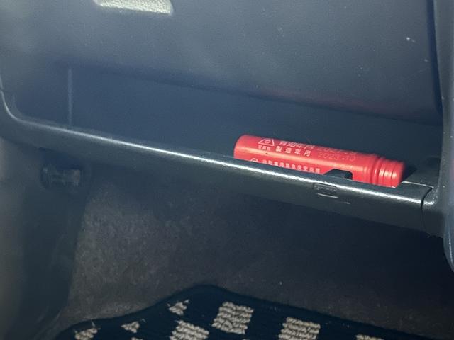 アルトラパン ＳＳ　ターボ☆スズキスポーツ車高調☆専用１４インチＡＷ☆ＭＯＭＯステ☆バケットシート☆タコメーター☆カロッツェリアオーディオ☆ＡＵＸ☆ＵＳＢ☆ポータブルナビ☆マフラーカッター☆ドライブレコーダー☆電動ミラー（35枚目）