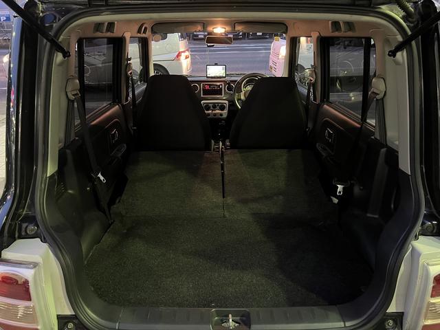 アルトラパン ＳＳ　ターボ☆スズキスポーツ車高調☆専用１４インチＡＷ☆ＭＯＭＯステ☆バケットシート☆タコメーター☆カロッツェリアオーディオ☆ＡＵＸ☆ＵＳＢ☆ポータブルナビ☆マフラーカッター☆ドライブレコーダー☆電動ミラー（50枚目）