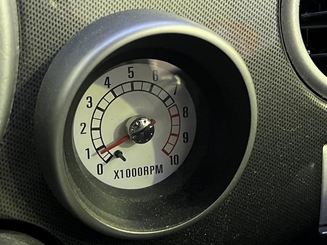 アルトラパン ＳＳ　ターボ☆スズキスポーツ車高調☆専用１４インチＡＷ☆ＭＯＭＯステ☆バケットシート☆タコメーター☆カロッツェリアオーディオ☆ＡＵＸ☆ＵＳＢ☆ポータブルナビ☆マフラーカッター☆ドライブレコーダー☆電動ミラー（72枚目）