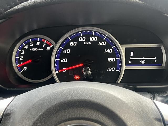 トール カスタムＧ　リミテッド　ＳＡＩＩＩ　８インチナビ☆フルセグＴＶ☆ＵＳＢ☆ＢＴ☆全方位カメラ☆前席シートヒーター☆両側パワースライドドア☆後席サンシェード☆左右シートバックテーブル☆ＥＴＣ☆ステアリングリモコン☆革巻きステア☆（78枚目）