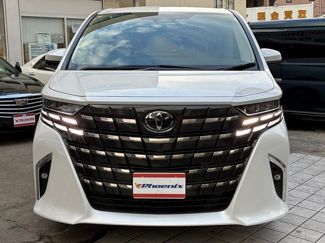アルファードハイブリッド エグゼクティブラウンジ　４ＷＤ☆リモート付アドバンスドパーク・ドライブ☆１４インチナビ・後席モニター☆アラウンドビュー☆ＨＵＤ☆タッチトレーサーオペレーション☆後席マルチオペレーションパネル☆ユニバーサルステップ☆ドラレコ☆（4枚目）