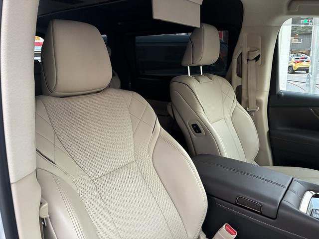 アルファードハイブリッド エグゼクティブラウンジ　４ＷＤ☆リモート付アドバンスドパーク・ドライブ☆１４インチナビ・後席モニター☆アラウンドビュー☆ＨＵＤ☆タッチトレーサーオペレーション☆後席マルチオペレーションパネル☆ユニバーサルステップ☆ドラレコ☆（58枚目）