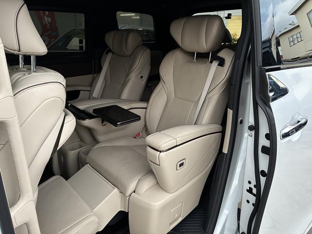 アルファードハイブリッド エグゼクティブラウンジ　４ＷＤ☆リモート付アドバンスドパーク・ドライブ☆１４インチナビ・後席モニター☆アラウンドビュー☆ＨＵＤ☆タッチトレーサーオペレーション☆後席マルチオペレーションパネル☆ユニバーサルステップ☆ドラレコ☆（74枚目）