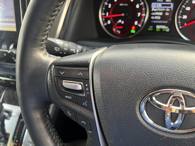 アルファード ２．５Ｓ　Ｃパッケージ　４ＷＤ☆ＴＳＳ☆純正１０インチナビ☆１２．１インチ後席モニター☆パノラミックビュー☆純正前後ドラレコ☆両側パワスラ☆パワーバックドア☆２列目エグゼクティブシート☆ＪＢＬ☆ＳｕｐｅｒＣａｔレーダー☆（25枚目）