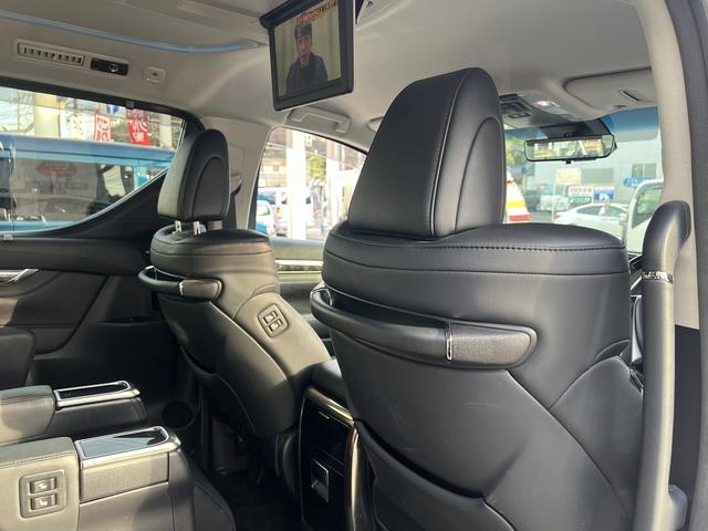 アルファード ２．５Ｓ　Ｃパッケージ　４ＷＤ☆ＴＳＳ☆純正１０インチナビ☆１２．１インチ後席モニター☆パノラミックビュー☆純正前後ドラレコ☆両側パワスラ☆パワーバックドア☆２列目エグゼクティブシート☆ＪＢＬ☆ＳｕｐｅｒＣａｔレーダー☆（49枚目）
