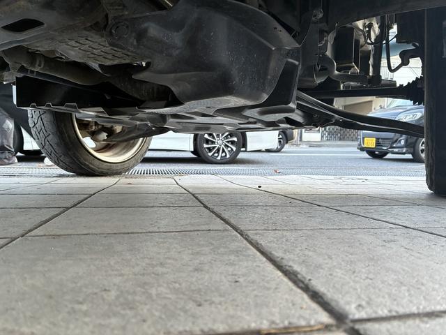 エブリイワゴン PZターボ カスタムバトルワークス仕様!禁煙車!8インチナビ!プラスラインガードバー!3インチリフトアップ!ESB15インチAW!バックカメラ!フルセグ!Bluetooth!スズキセーフティー!パワースライドドア(64枚目)