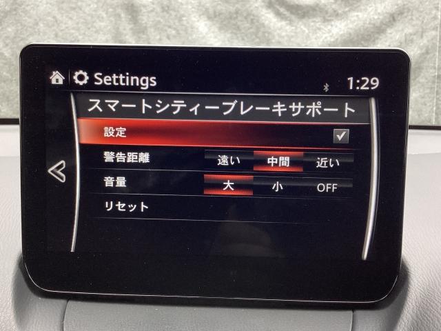 ＭＡＺＤＡ２ １．５　１５Ｃ　２ＷＤ　３６０°モニター　ＬＥＤヘッドライト　オートライト　オートワイパー　ウインカーミラー　アクリルバイザー　１５インチフルホイールキャップ　パーキングセンサー　マニュアルエアコン　２カメラドライブ（15枚目）
