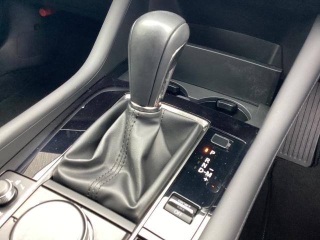MAZDA3ファストバック 2.0 20S プロアクティブ ツーリング セレクション 2WD 360°モニター レーダークルーズ BOSEスピーカー 2カメラドライブレコーダー 黒本革シート シートヒーター 運転席電動シート 18インチアルミ LEDヘッドライト パーキングセンサー(21枚目)