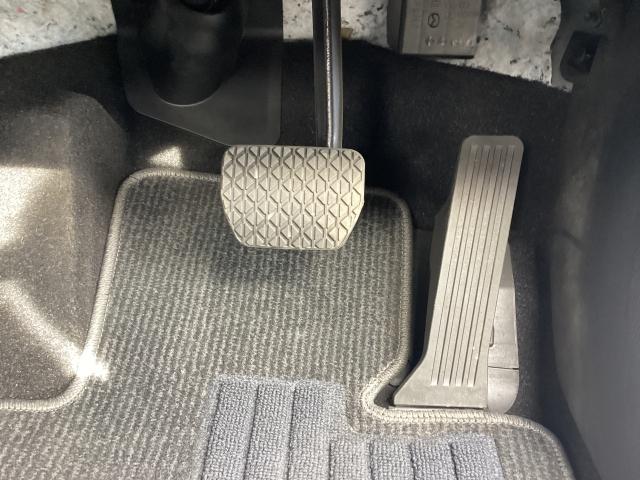 MAZDA2 1.5 15BD i セレクション 2WD 360°モニター LEDヘッドライト ウインカーミラー オートライト パーキングセンサー 15インチフルホイールキャップ (34枚目)