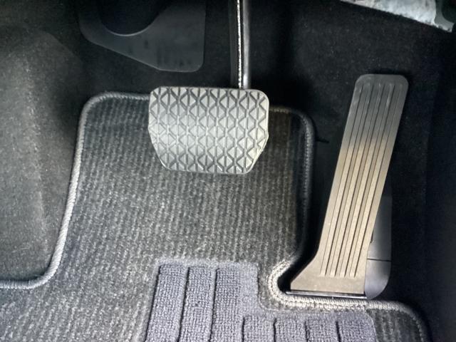 ＭＡＺＤＡ２ １．５　１５ＢＤ　ｉ　セレクション　２ＷＤ　３６０°モニター　ＬＥＤヘッドライト　１５インチフルホイールキャップ　ウインカーミラー　シートヒーター　パーキングセンサー　（34枚目）