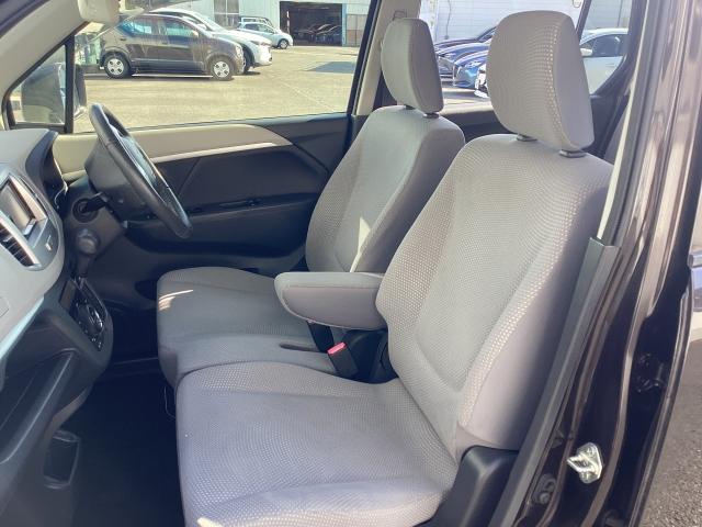 フレア 660 HS 2WD CVT オートエアコン ワンセグ付メモリーナビ CDDVDTV ハロゲンライト ウインカーミラー 14インチアルミ アクリルバイザー 衝突軽減ブレーキ 記録簿 ナビTV 1オーナー PS PW(9枚目)