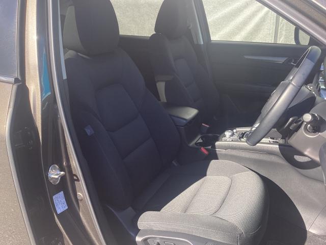 CX-5 2.2 XD プロアクティブ ディーゼルターボ 4WD 360°モニター レーダークルーズ 17インチアルミ 運転席電動シート 前席シートヒーター アクリルバイザー パドルシフト パーキングセンサー パワーリフトゲート アラウンドヴューモニター PWシート(7枚目)