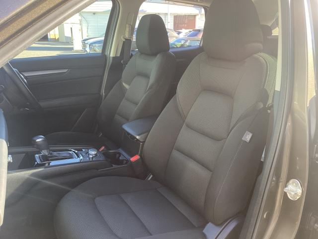 CX-5 2.2 XD プロアクティブ ディーゼルターボ 4WD 360°モニター レーダークルーズ 17インチアルミ 運転席電動シート 前席シートヒーター アクリルバイザー パドルシフト パーキングセンサー パワーリフトゲート アラウンドヴューモニター PWシート(9枚目)