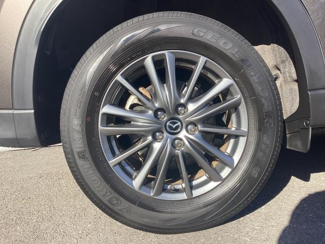 CX-5 2.2 XD プロアクティブ ディーゼルターボ 4WD 360°モニター レーダークルーズ 17インチアルミ 運転席電動シート 前席シートヒーター アクリルバイザー パドルシフト パーキングセンサー パワーリフトゲート アラウンドヴューモニター PWシート(32枚目)