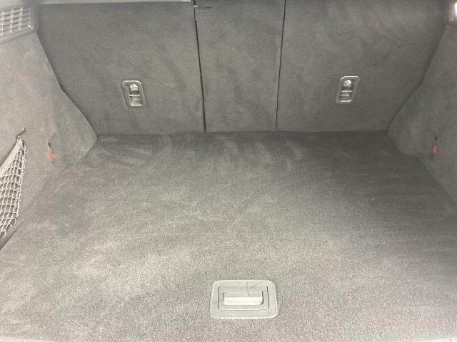 ＣＸ－６０ ３．３　ＸＤハイブリッド　エクスクルーシブ　スポーツ　ディー　３６０°モニター　レーダークルーズ　黒本革シート　ＢＯＳＥスピーカー　パノラマサンルーフ　２０インチアルミ　２カメラドラレコ　ベンチレーション　シートヒーター　前席電動シート　パワーリフトゲート　パー（11枚目）