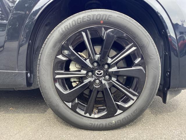 ＣＸ－６０ ３．３　ＸＤハイブリッド　エクスクルーシブ　スポーツ　ディー　３６０°モニター　レーダークルーズ　黒本革シート　ＢＯＳＥスピーカー　パノラマサンルーフ　２０インチアルミ　２カメラドラレコ　ベンチレーション　シートヒーター　前席電動シート　パワーリフトゲート　パー（32枚目）