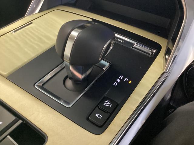 CX-60 3.3 XDハイブリッド プレミアム モダン 4WD 360°モニター レーダークルーズ パノラマサンルーフ 白本革シート シートヒーター ベンチレーション BOSEスピーカー パワーリフトゲート 2カメラドライブレコーダー パーキングセンサー ヒーター(22枚目)