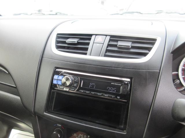 ベースグレード ディスチャージヘッドランプ装着車 禁煙車 USB接続 CD HID 横滑り防止装置 スマートキー プッシュスタート エアロ リアスポイラー ZC33純正17インチAW タイミングチェーン(14枚目)