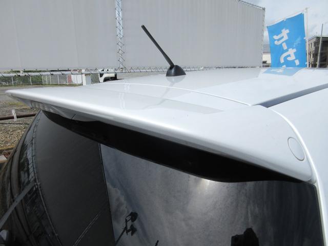 ベースグレード ディスチャージヘッドランプ装着車 禁煙車 USB接続 CD HID 横滑り防止装置 スマートキー プッシュスタート エアロ リアスポイラー ZC33純正17インチAW タイミングチェーン(54枚目)