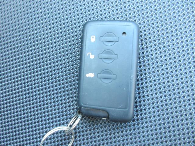2.0i-S 禁煙車 HDDナビ バックカメラ フルセグ Bluetooth接続 ミュージックサーバー HID ステアリングスフト ボルクレーシング18インチAW プッシュスタート スマートキー STIシート(22枚目)