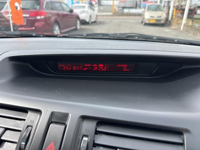 プレマシー ２０Ｓ－スカイアクティブ　Ｌパッケージ　禁煙車　ＳＤナビ　バックカメラ　フルセグ　Ｂｌｕｅｔｏｏｔｈ接続　ＤＶＤ　両側パワースライドドア　ハーフレザーシート　ＨＩＤ　ＥＴＣ　アドバンストキー　横滑り防止装置　純正ＡＷ　タイミングチェーン（13枚目）