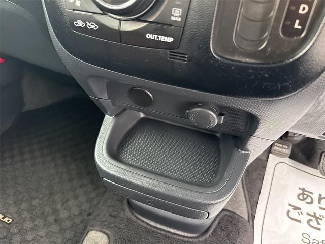 ソリオバンディット ＤＪＥ　禁煙車　前後ドライブレコーダー　ＳＤナビ　バックカメラ　フルセグ　Ｂｌｕｅｔｏｏｔｈ　ＤＶＤ　パワースライドドア　　ＨＩＤ　ＥＴＣ　横滑防止装置　プッシュスタート　スマートキー　タイミングチェーン（15枚目）