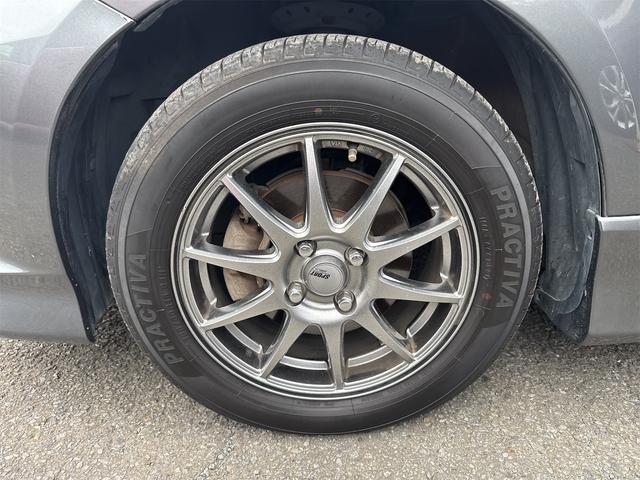 フィットシャトルハイブリッド ハイブリッド・ナビプレミアムセレクション　禁煙車　ＨＤＤナビ　バックカメラ　ワンセグ　ＤＶＤ　ハーフレザーシート　ＨＩＤ　ＥＴＣ　クルーズコントロール　横滑り防止装置　スマートキー　社外１５インチＡＷ　タイミングチェーン（67枚目）