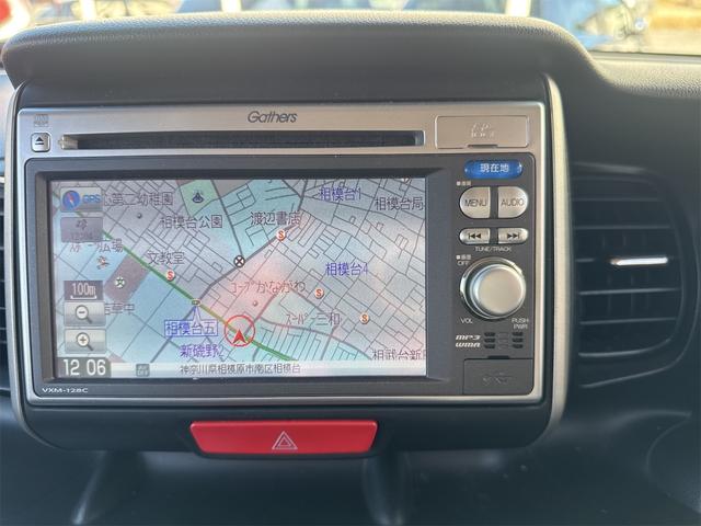 Ｎ－ＢＯＸ Ｇ　ターボＳＳパッケージ　禁煙車　前後ドライブレコーダー　ＳＤナビ　バックカメラ　ＣＤ　両側パワースライドドア　ＨＩＤ　ＥＴＣ　クルーズコントロール　横滑り防止装置　ステリングシフトスイッチ　純正１４ＡＷ　タイミングチェーン（13枚目）