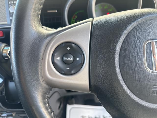 Ｎ－ＢＯＸ Ｇ　ターボＳＳパッケージ　禁煙車　前後ドライブレコーダー　ＳＤナビ　バックカメラ　ＣＤ　両側パワースライドドア　ＨＩＤ　ＥＴＣ　クルーズコントロール　横滑り防止装置　ステリングシフトスイッチ　純正１４ＡＷ　タイミングチェーン（17枚目）