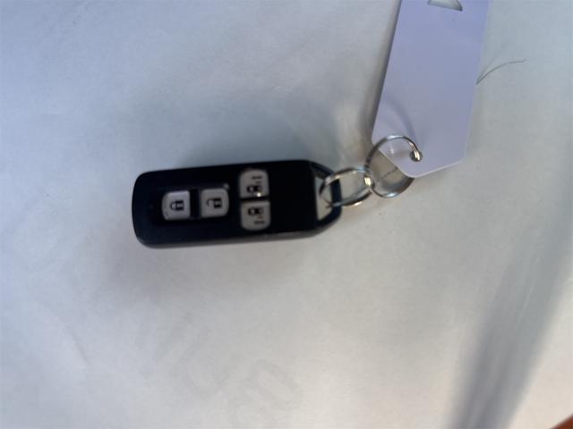 Ｎ－ＢＯＸ Ｇ　ターボＳＳパッケージ　禁煙車　前後ドライブレコーダー　ＳＤナビ　バックカメラ　ＣＤ　両側パワースライドドア　ＨＩＤ　ＥＴＣ　クルーズコントロール　横滑り防止装置　ステリングシフトスイッチ　純正１４ＡＷ　タイミングチェーン（27枚目）