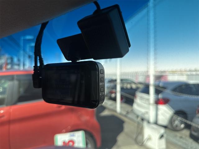 Ｎ－ＢＯＸ Ｇ　ターボＳＳパッケージ　禁煙車　前後ドライブレコーダー　ＳＤナビ　バックカメラ　ＣＤ　両側パワースライドドア　ＨＩＤ　ＥＴＣ　クルーズコントロール　横滑り防止装置　ステリングシフトスイッチ　純正１４ＡＷ　タイミングチェーン（28枚目）