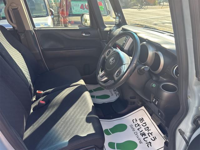 Ｎ－ＢＯＸ Ｇ　ターボＳＳパッケージ　禁煙車　前後ドライブレコーダー　ＳＤナビ　バックカメラ　ＣＤ　両側パワースライドドア　ＨＩＤ　ＥＴＣ　クルーズコントロール　横滑り防止装置　ステリングシフトスイッチ　純正１４ＡＷ　タイミングチェーン（36枚目）