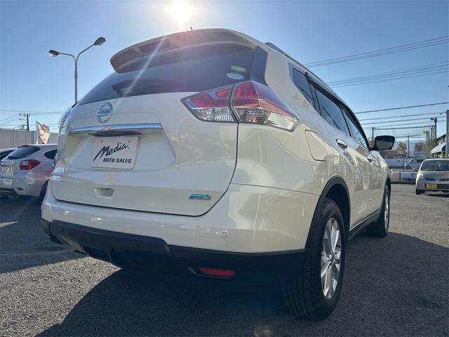 エクストレイル ２０Ｘ　エマージェンシーブレーキパッケージ　４ＷＤ　アラウンドビューモニター　純正ドライブレコーダー　純正デジタルインナーミラー　ＳＤナビ　フルセグ　Ｂｌｕｅｔｏｏｔｈ接続　ＤＶＤ　ＨＩＤ　ＥＴＣ　シートヒーター　レザーシート　クルコン　純ＡＷ（56枚目）