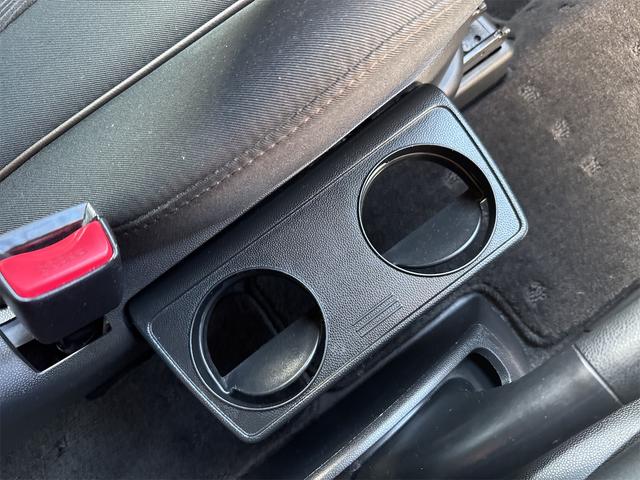 当社取扱車両は、３ヶ月３０００ｋｍの保証が付いております！ご購入後ものサポートをご用意しておりますので、ご安心してクルマ選びをしていただけます！フリーダイヤル：００７８ー６０４２ー０３２４