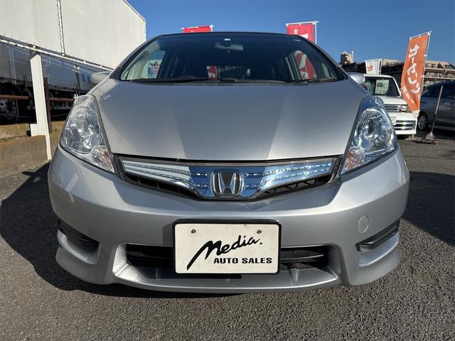 フィットシャトルハイブリッド ハイブリッド・スマートセレクション 禁煙車 USB接続 CD ハーフレザーシート HID ETC スマートキー 横滑り防止装置 社外15インチAW タイミングチェーン(44枚目)