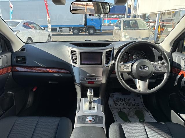 レガシィツーリングワゴン ２．５ｉアイサイト　４ＷＤ　禁煙車　ＨＤＤナビ　バックカメラ　Ｂｌｕｅｔｏｏｔｈ　ＤＶＤ　ＨＩＤ　ＥＴＣ　パワーシート　クルーズコントロール　横滑り防止装置　プッシュスタート　スマートキー　純正１８インチＡＷ　ＭＴモード（8枚目）