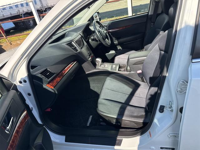レガシィツーリングワゴン ２．５ｉアイサイト　４ＷＤ　禁煙車　ＨＤＤナビ　バックカメラ　Ｂｌｕｅｔｏｏｔｈ　ＤＶＤ　ＨＩＤ　ＥＴＣ　パワーシート　クルーズコントロール　横滑り防止装置　プッシュスタート　スマートキー　純正１８インチＡＷ　ＭＴモード（31枚目）