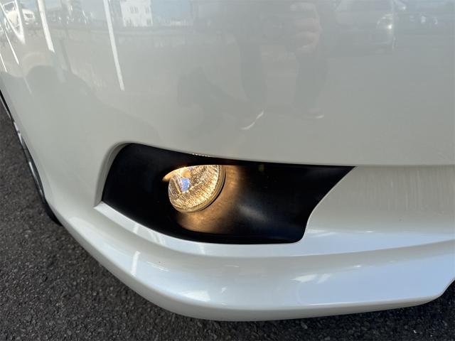 レガシィツーリングワゴン ２．５ｉアイサイト　４ＷＤ　禁煙車　ＨＤＤナビ　バックカメラ　Ｂｌｕｅｔｏｏｔｈ　ＤＶＤ　ＨＩＤ　ＥＴＣ　パワーシート　クルーズコントロール　横滑り防止装置　プッシュスタート　スマートキー　純正１８インチＡＷ　ＭＴモード（63枚目）