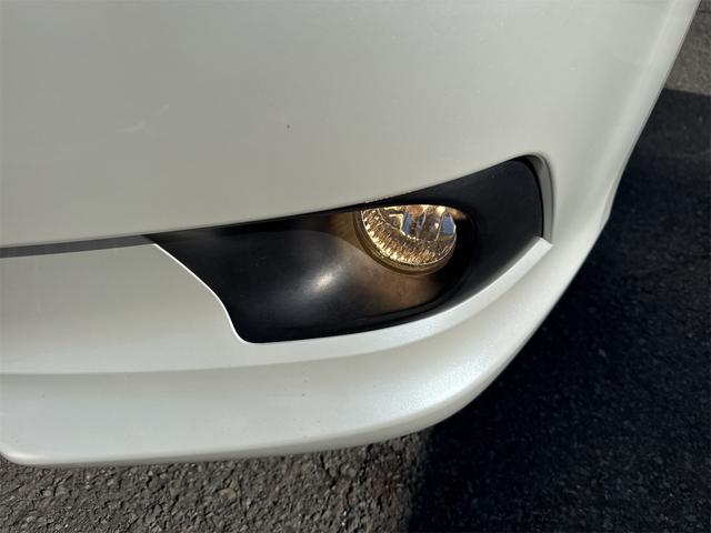 レガシィツーリングワゴン ２．５ｉアイサイト　４ＷＤ　禁煙車　ＨＤＤナビ　バックカメラ　Ｂｌｕｅｔｏｏｔｈ　ＤＶＤ　ＨＩＤ　ＥＴＣ　パワーシート　クルーズコントロール　横滑り防止装置　プッシュスタート　スマートキー　純正１８インチＡＷ　ＭＴモード（65枚目）