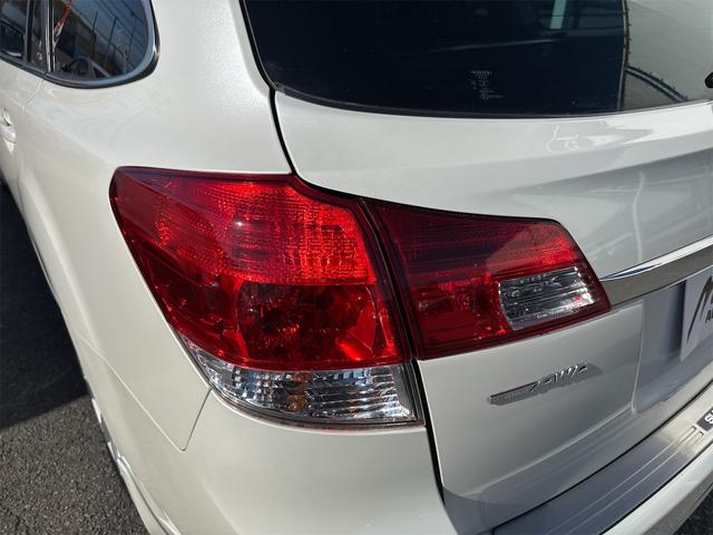 レガシィツーリングワゴン ２．５ｉアイサイト　４ＷＤ　禁煙車　ＨＤＤナビ　バックカメラ　Ｂｌｕｅｔｏｏｔｈ　ＤＶＤ　ＨＩＤ　ＥＴＣ　パワーシート　クルーズコントロール　横滑り防止装置　プッシュスタート　スマートキー　純正１８インチＡＷ　ＭＴモード（67枚目）