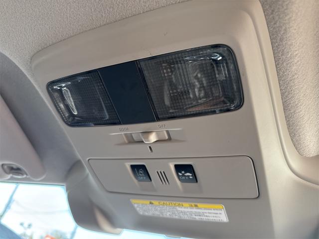 インプレッサスポーツ 2.0iアイサイト プラウドエディション 4WD 後期型 禁煙車 メモリーナビ バックカメラ フルセグBluetooth DVD パワーシート プッシュスタート スマートキー クルーズコントロール 横滑り防止装置 純正AW タイミングチェーン(26枚目)