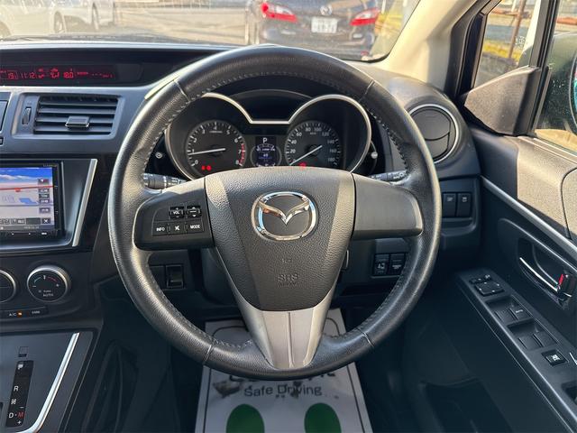 プレマシー ２０Ｓ－スカイアクティブ　禁煙車　メモリーナビ　バックカメラ　フルセグ　Ｂｌｕｅｔｏｏｔｈ接続　ＤＶＤ　両側パワースライドドア　ＨＩＤ　ＥＴＣ　アドバンストキー　横滑り防止装置　ＭＴモード　純正１５ＡＷ　タイミングチェーン（12枚目）